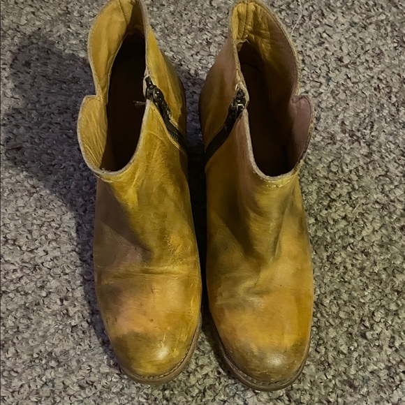 Bed I stu distressed look Tan heeled Leather zip Ankle Boots - Picture 2 of 11